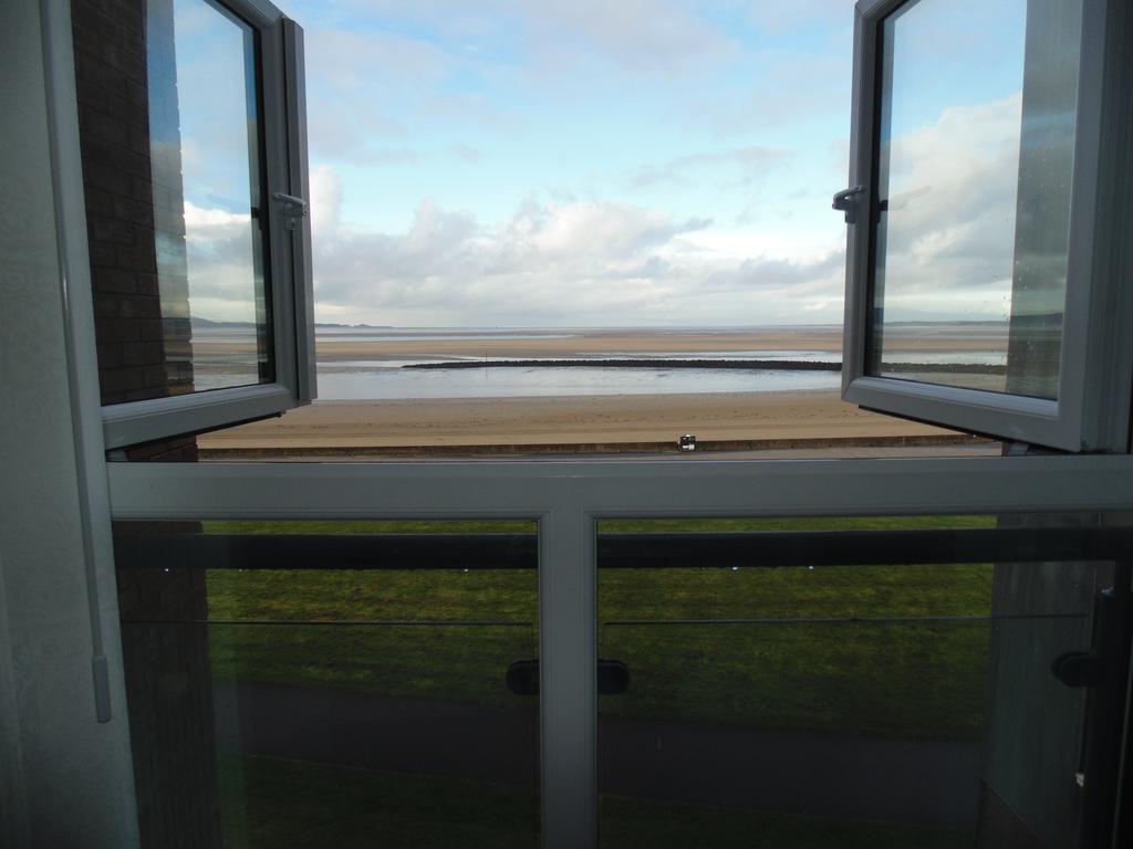 Awel Y Mor Apartment Llanelli Luaran gambar