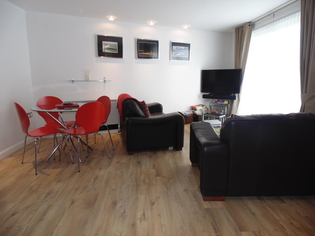 Awel Y Mor Apartment Llanelli Luaran gambar